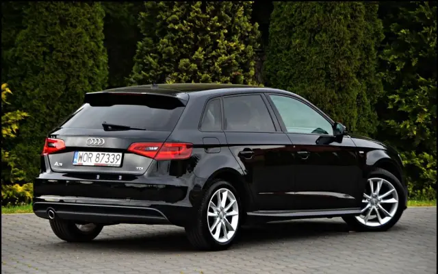 AUDI A3 Sportback 