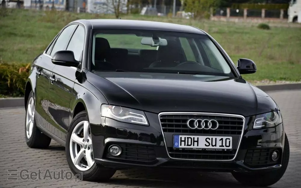 AUDI A4 