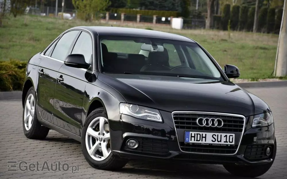 AUDI A4 
