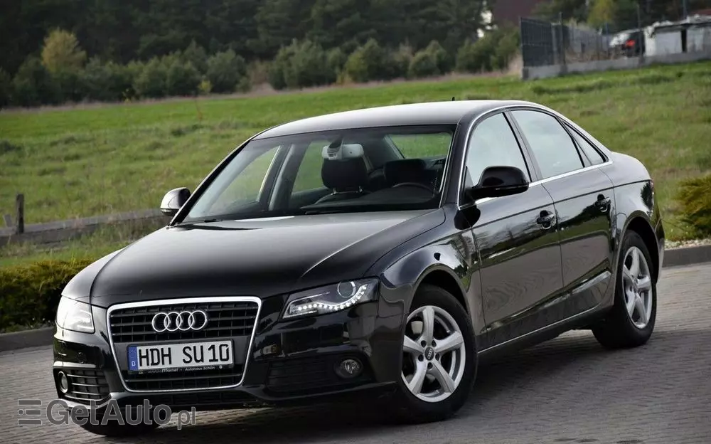 AUDI A4 