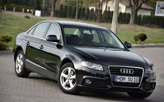 AUDI A4 