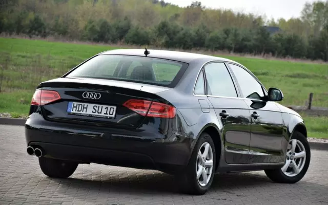 AUDI A4 