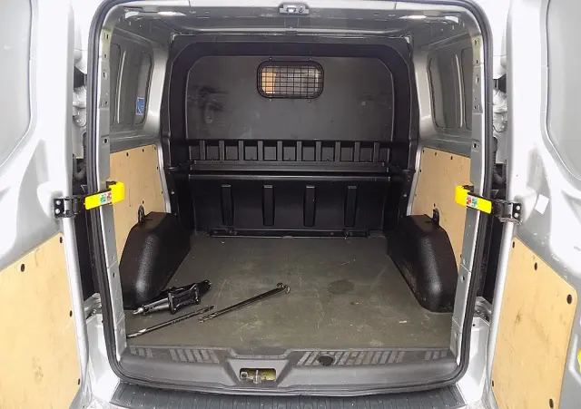 FORD Transit Custom L1H1 VA Trend Nugget