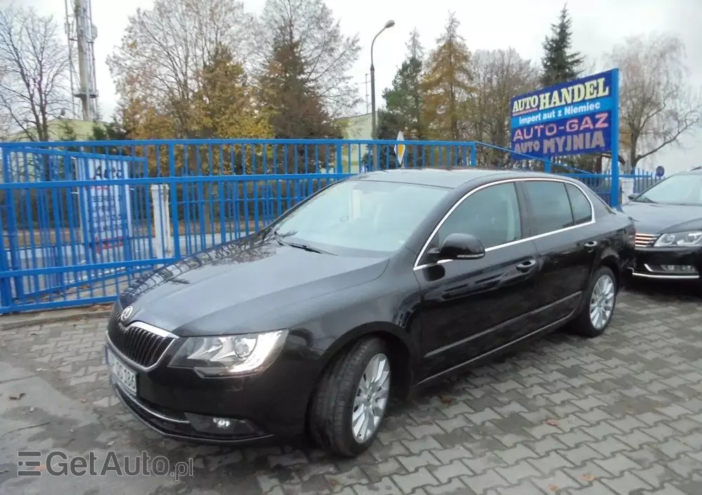 SKODA Superb 2.0 TDI Comfort DSG