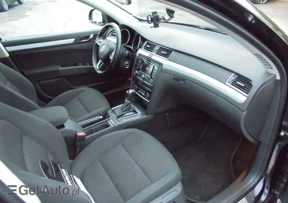 SKODA Superb 2.0 TDI Comfort DSG