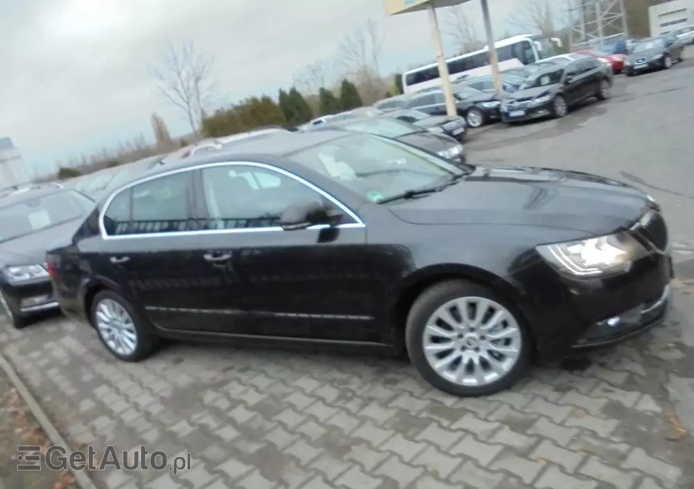 SKODA Superb 2.0 TDI Comfort DSG