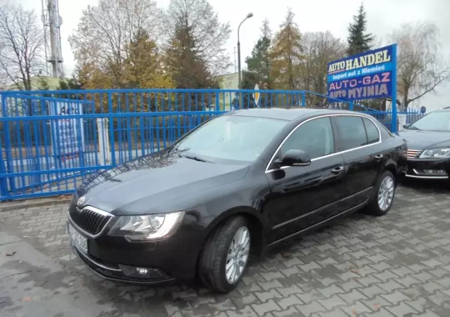 SKODA Superb 2.0 TDI Comfort DSG