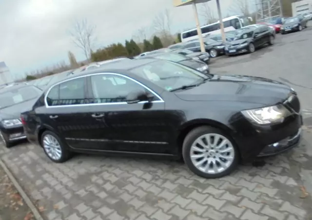 SKODA Superb 2.0 TDI Comfort DSG