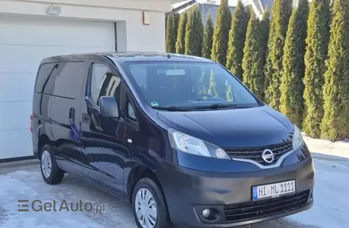 NISSAN NV200 