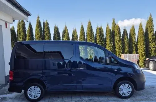 NISSAN NV200 