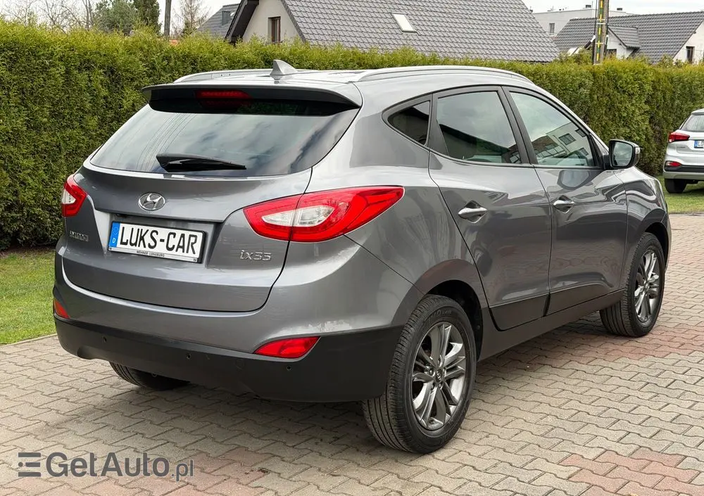HYUNDAI Ix35 Blue 1.6 2WD Finale Gold