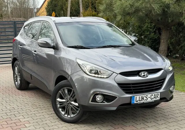 HYUNDAI Ix35 Blue 1.6 2WD Finale Gold