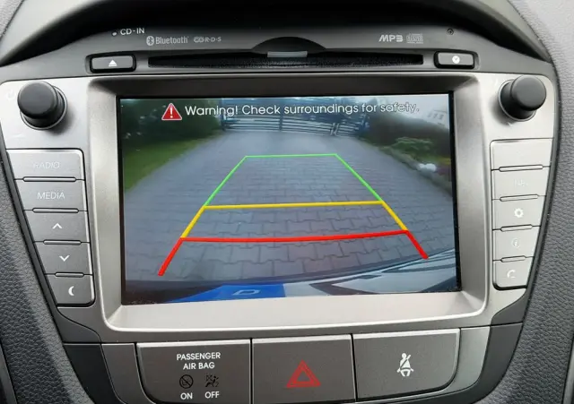 HYUNDAI Ix35 Blue 1.6 2WD Finale Gold