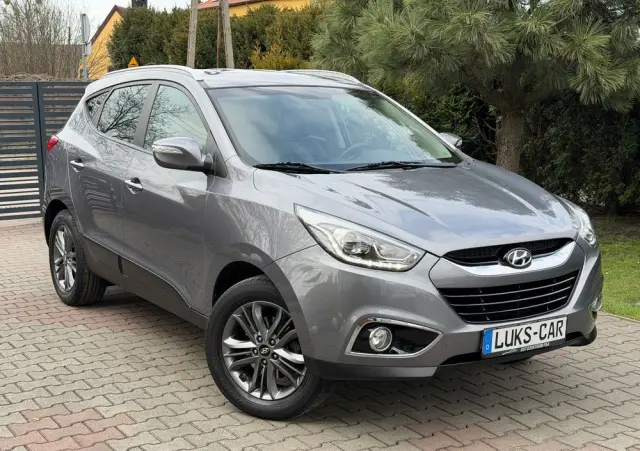 HYUNDAI Ix35 Blue 1.6 2WD Finale Gold