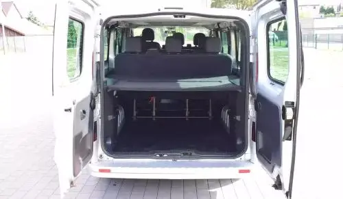 OPEL Vivaro 