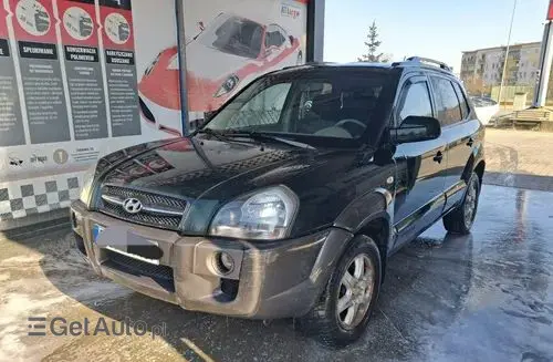 HYUNDAI Tucson 