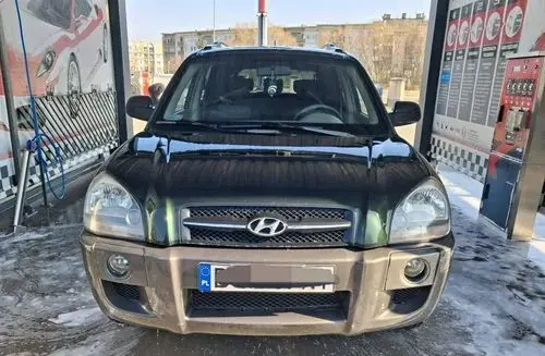 HYUNDAI Tucson 