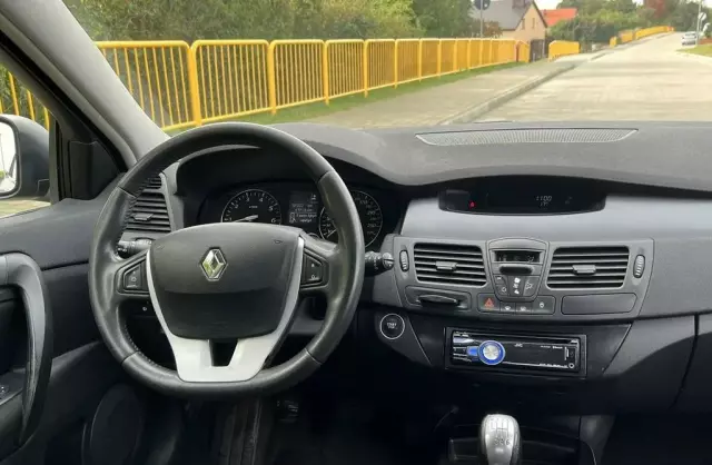 RENAULT Laguna 