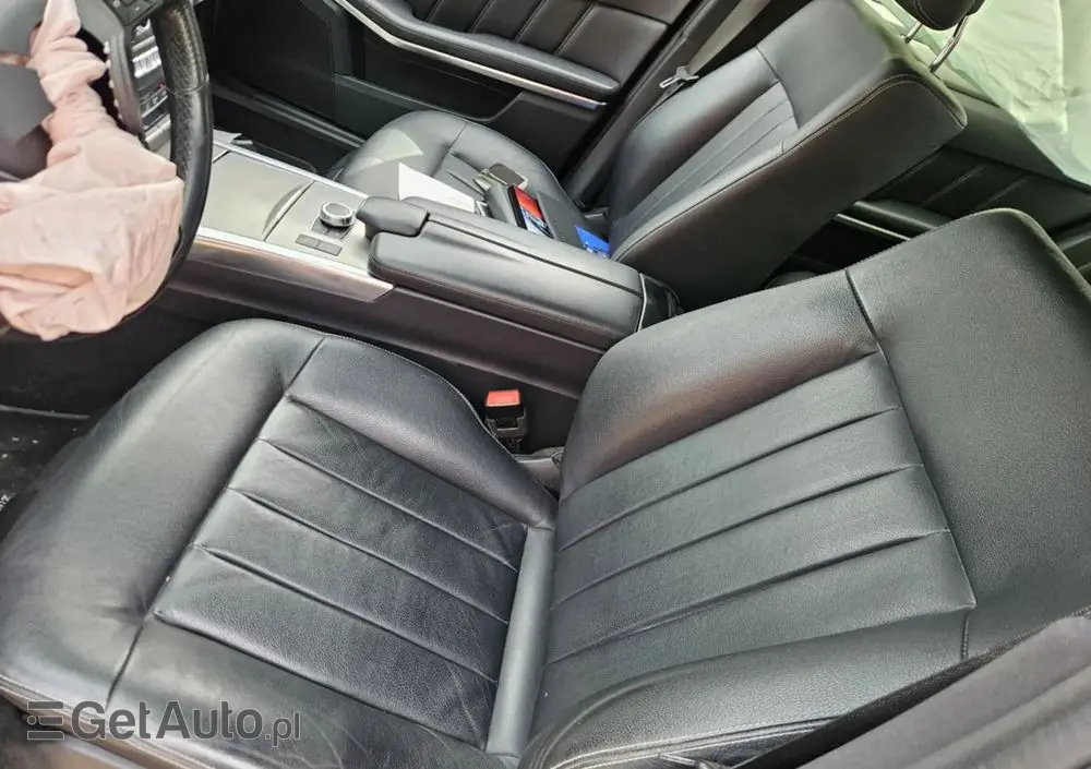 MERCEDES-BENZ Klasa E 220 BlueTEC 9G-TRONIC Avantgarde
