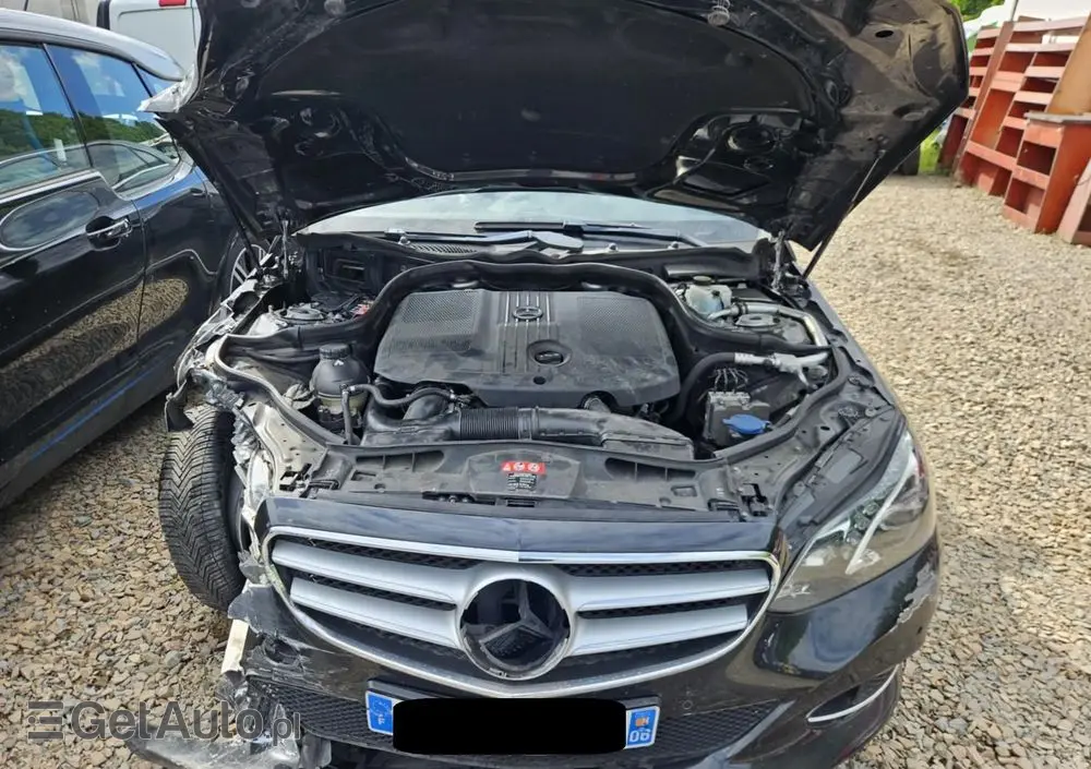 MERCEDES-BENZ Klasa E 220 BlueTEC 9G-TRONIC Avantgarde