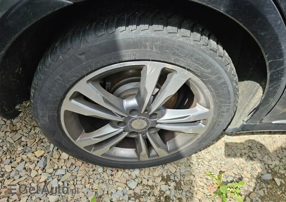 MERCEDES-BENZ Klasa E 220 BlueTEC 9G-TRONIC Avantgarde