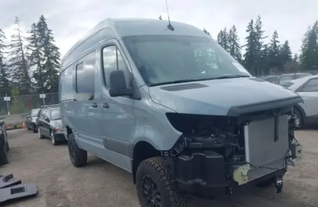 MERCEDES-BENZ Sprinter 