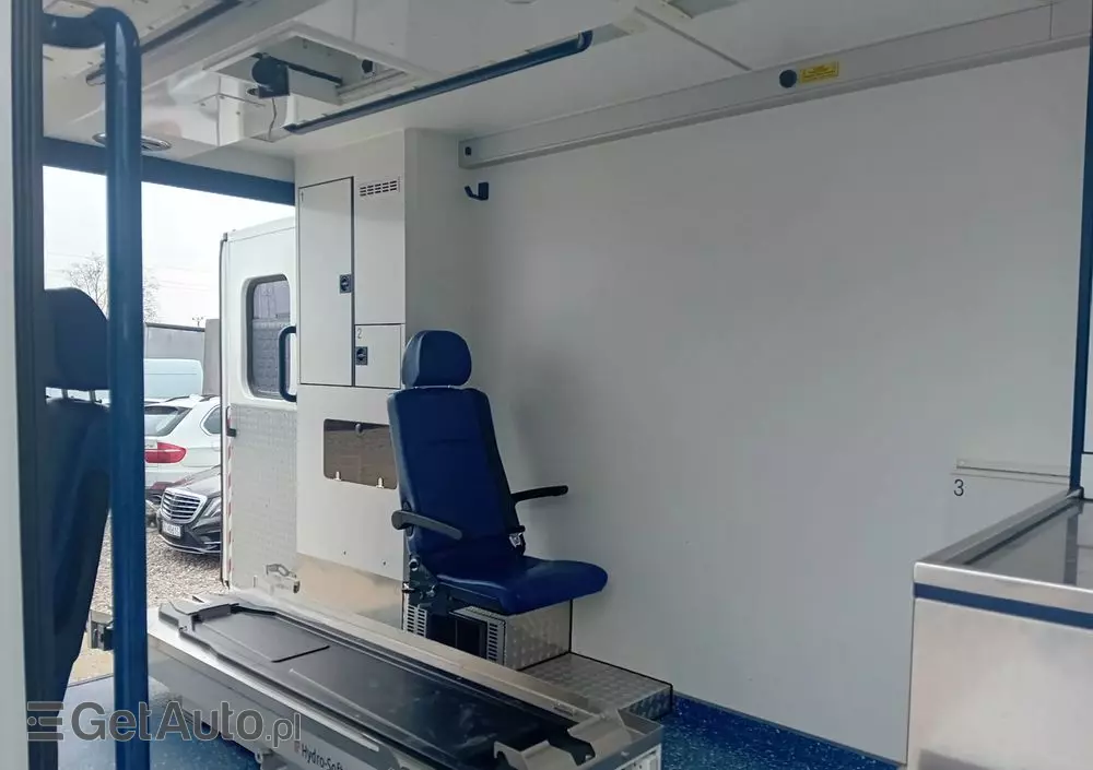 MERCEDES-BENZ Sprinter karetka 