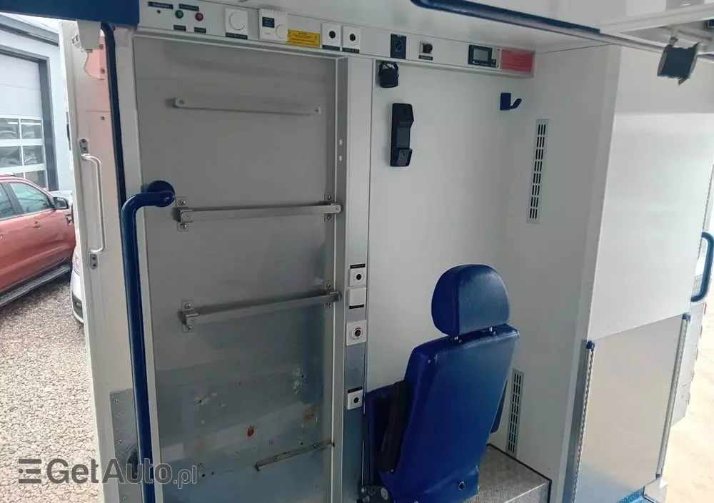 MERCEDES-BENZ Sprinter karetka 