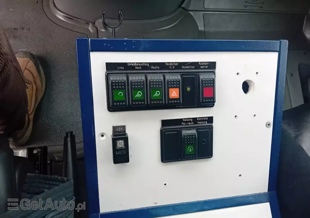 MERCEDES-BENZ Sprinter karetka 