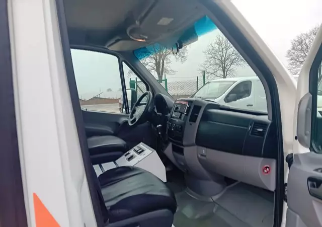 MERCEDES-BENZ Sprinter karetka 