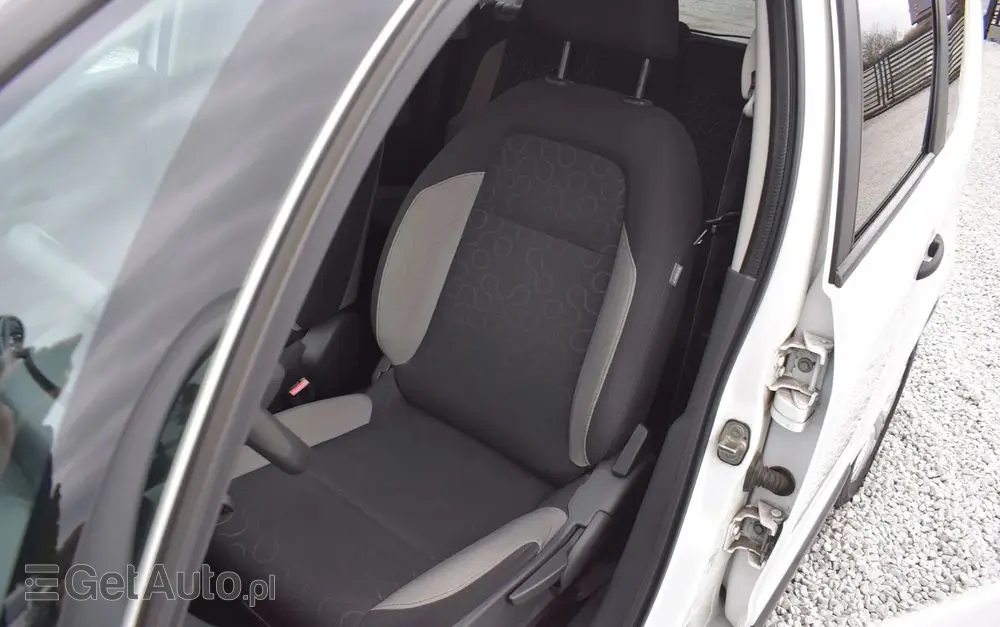 CITROËN C3 Picasso 1.4i Selection