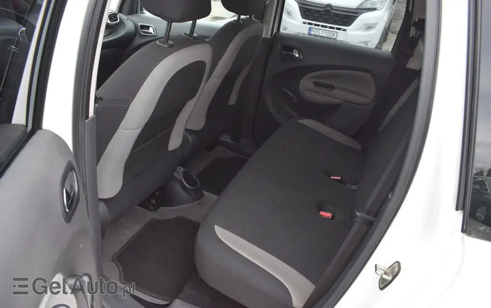 CITROËN C3 Picasso 1.4i Selection
