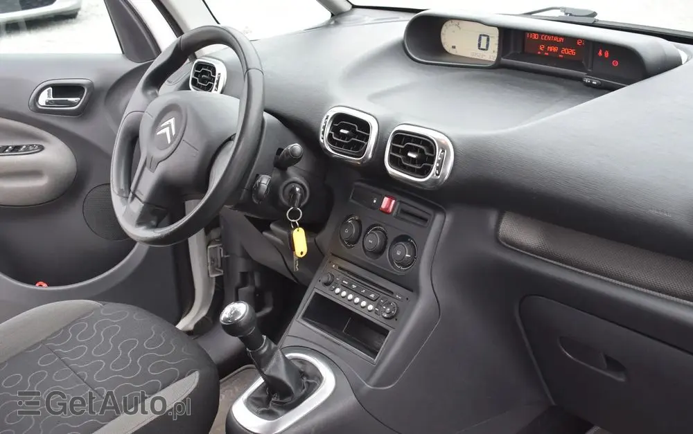 CITROËN C3 Picasso 1.4i Selection