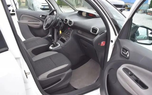CITROËN C3 Picasso 1.4i Selection