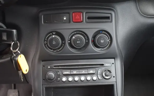 CITROËN C3 Picasso 1.4i Selection