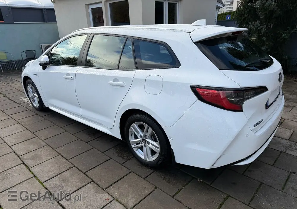 TOYOTA Corolla 1.8 Hybrid Comfort