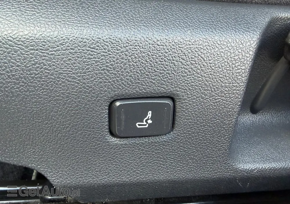 TOYOTA Corolla 1.8 Hybrid Comfort