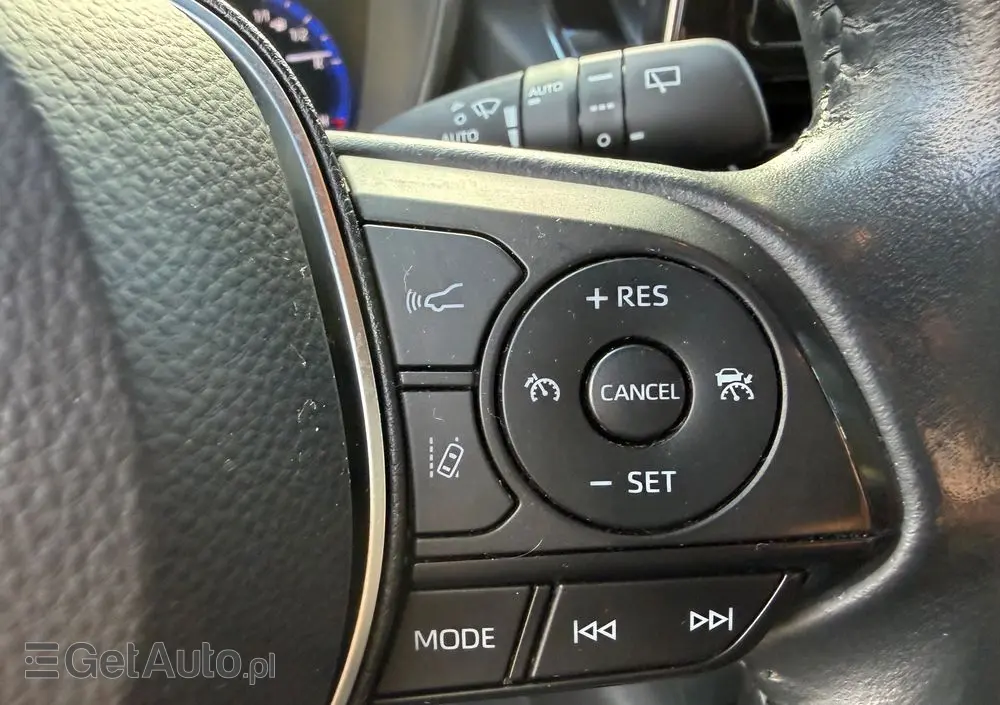 TOYOTA Corolla 1.8 Hybrid Comfort