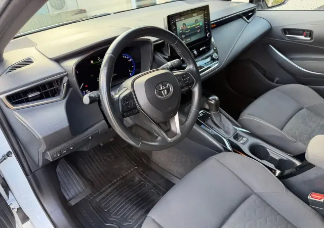 TOYOTA Corolla 1.8 Hybrid Comfort