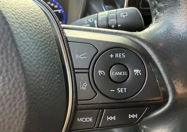 TOYOTA Corolla 1.8 Hybrid Comfort