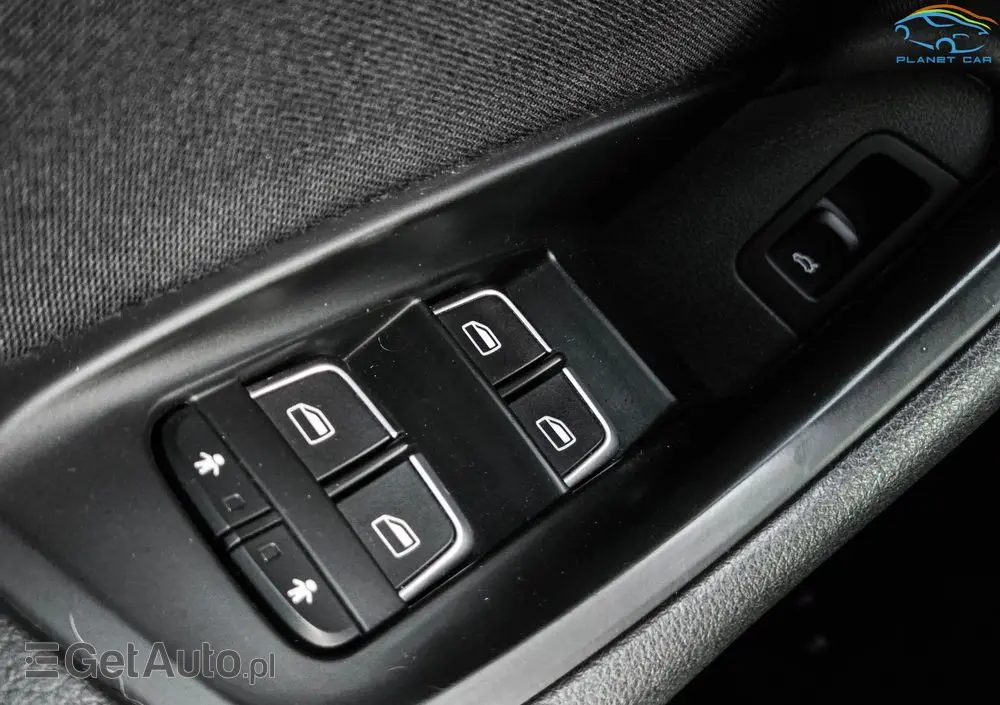 AUDI A6 Avant 2.0 TDI Ultra DPF S tronic