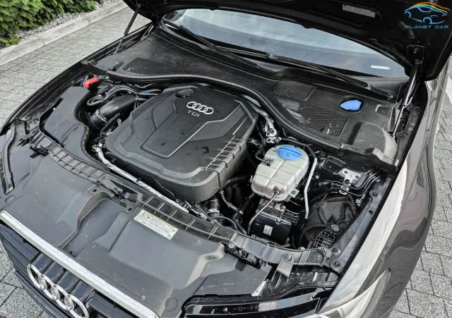 AUDI A6 Avant 2.0 TDI Ultra DPF S tronic