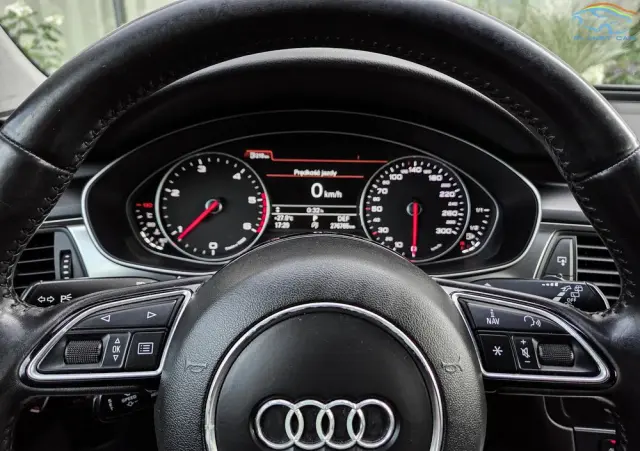 AUDI A6 Avant 2.0 TDI Ultra DPF S tronic