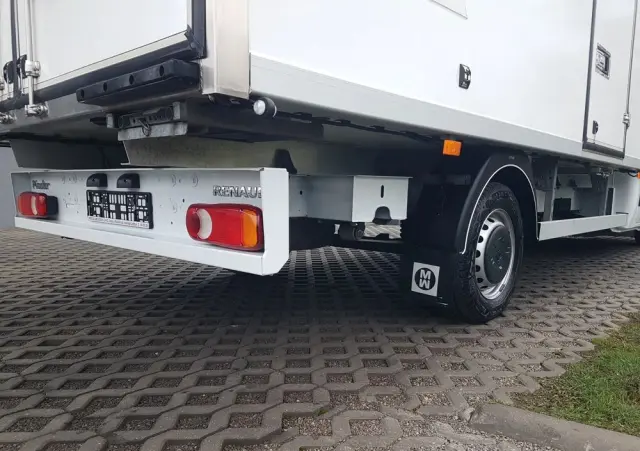 RENAULT MASTER 8EP CHŁODNIA 4,21x2,11x2,00 IZOTERMA AGREGAT CARRIER XARIOS 350 ZASILANIE Z SILNIKA + ELEKTRYCZNE STACJONARNE KLIMA 