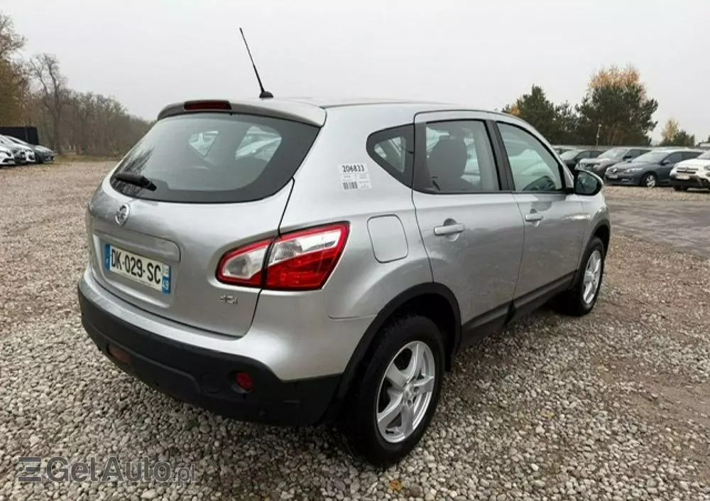 NISSAN Qashqai 