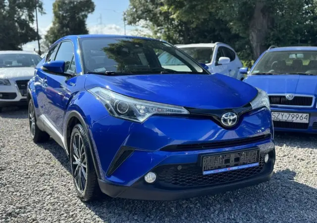 TOYOTA C-HR 