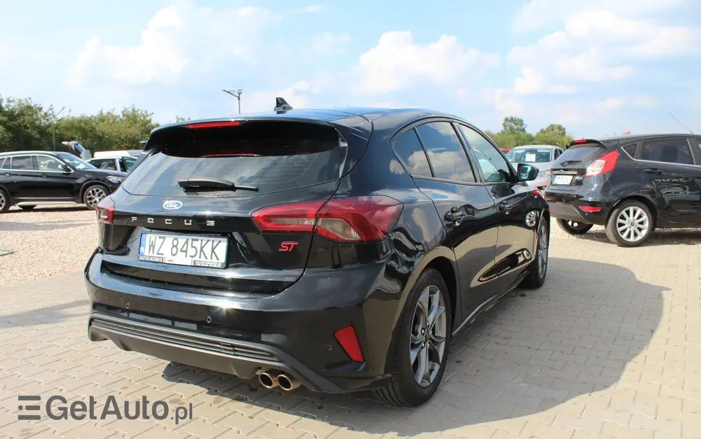 FORD Focus 1.0 EcoBoost ST-Line Black ASS