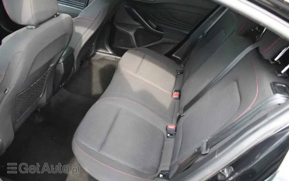 FORD Focus 1.0 EcoBoost ST-Line Black ASS