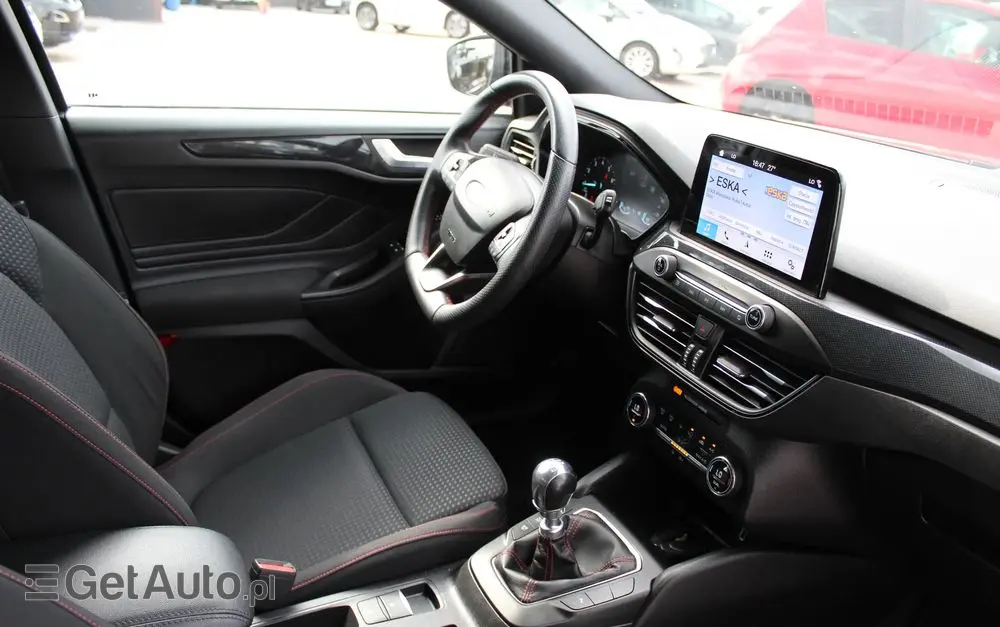 FORD Focus 1.0 EcoBoost ST-Line Black ASS