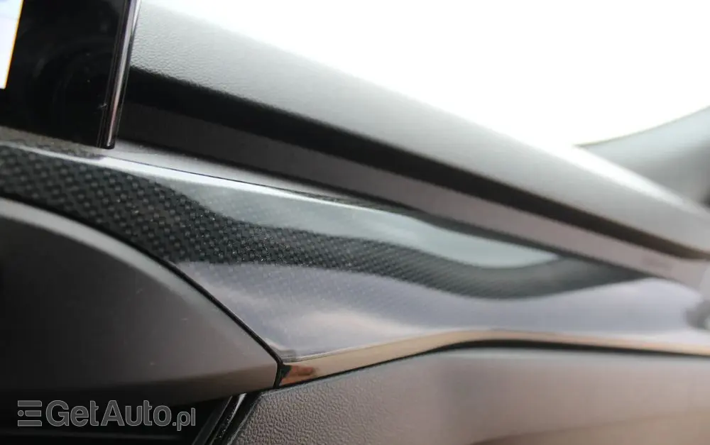 FORD Focus 1.0 EcoBoost ST-Line Black ASS